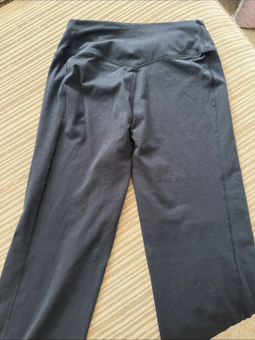 Nike Flare Leggings - Picture 3 of 3